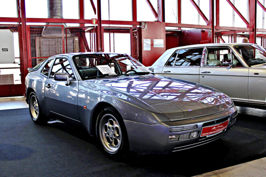 Porsche 944 Turbo